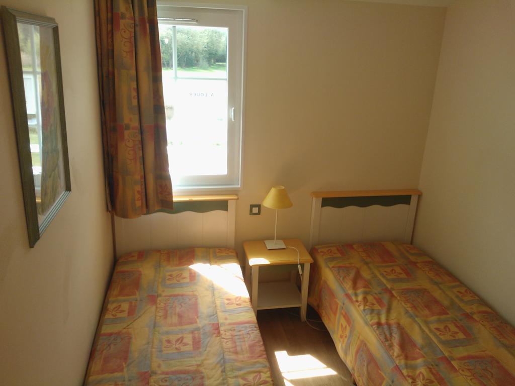 3 Bedrooms Holiday Home Golf Resort Port-Bourgenay Talmont-Saint-Hilaire Quarto foto